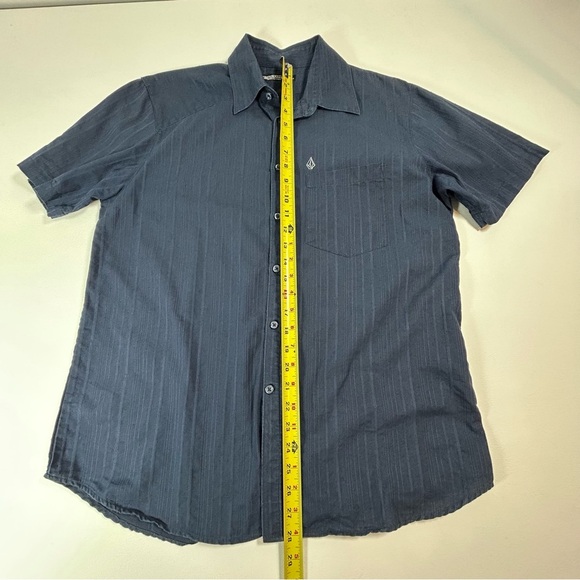 Volcom Dark Blue Casual Button Down Skater Vintage Y2K Shirt - Men’s Medium - Picture 5 of 11